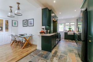 Photo 26- click for photo gallery